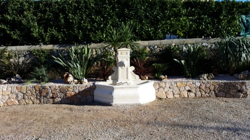 fontainebleau_castagnone_k9jg8w